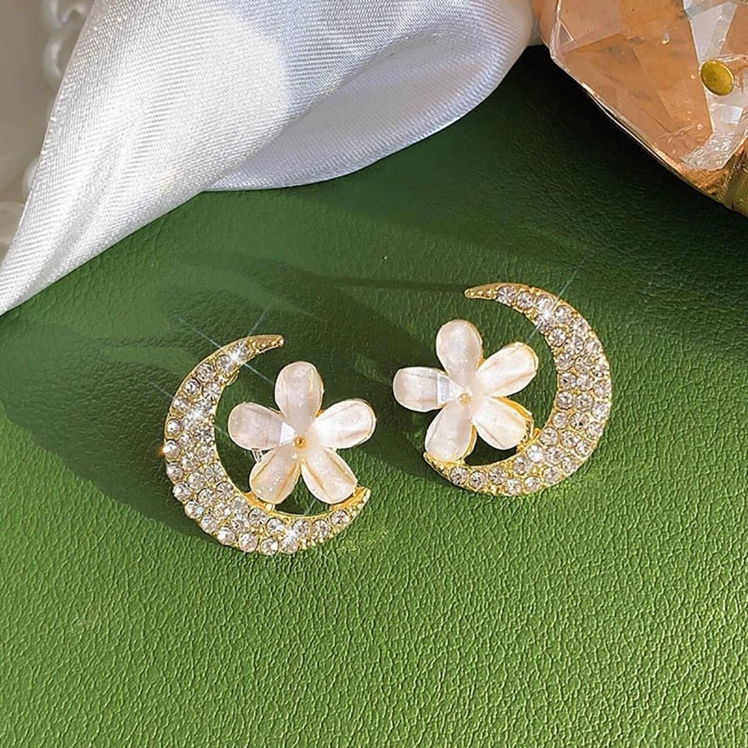 Blossom Crystal Studs Earrings
