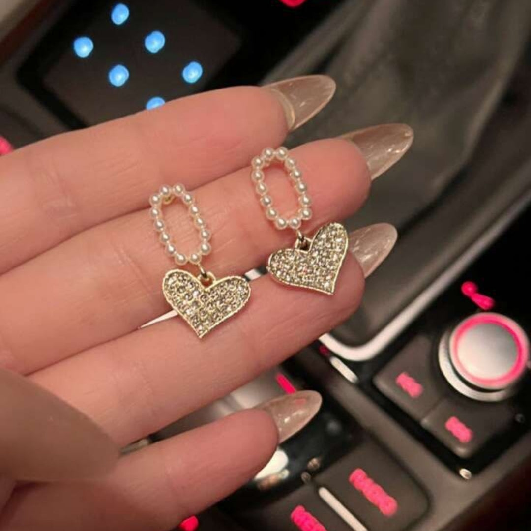 Hearts on Fleek Earrings