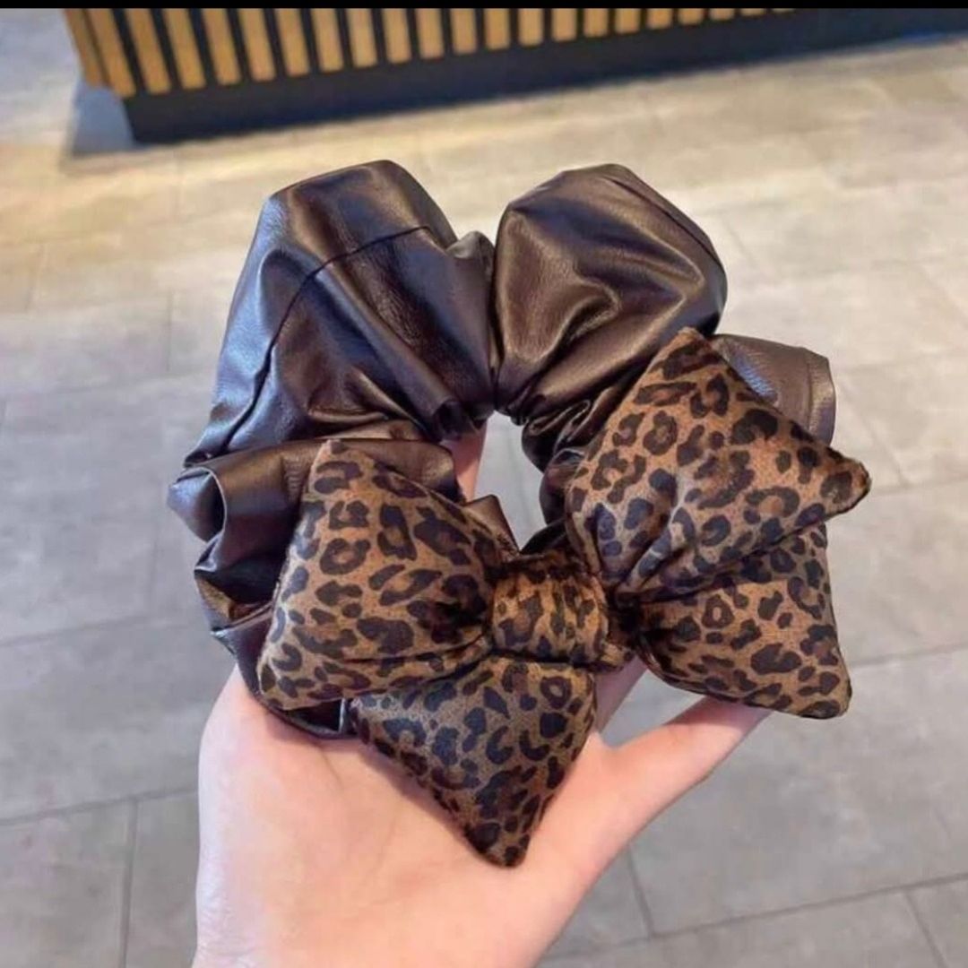 Brown & Leopard Bow Tie