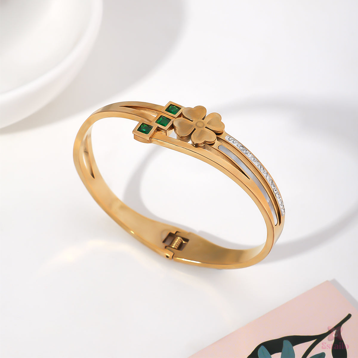 Emerald Clover Bracelet