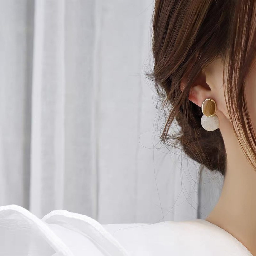 CheerPearl Stud Earrings