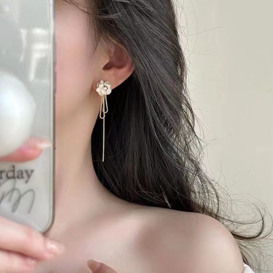 Camellia Chain Drops Earrings