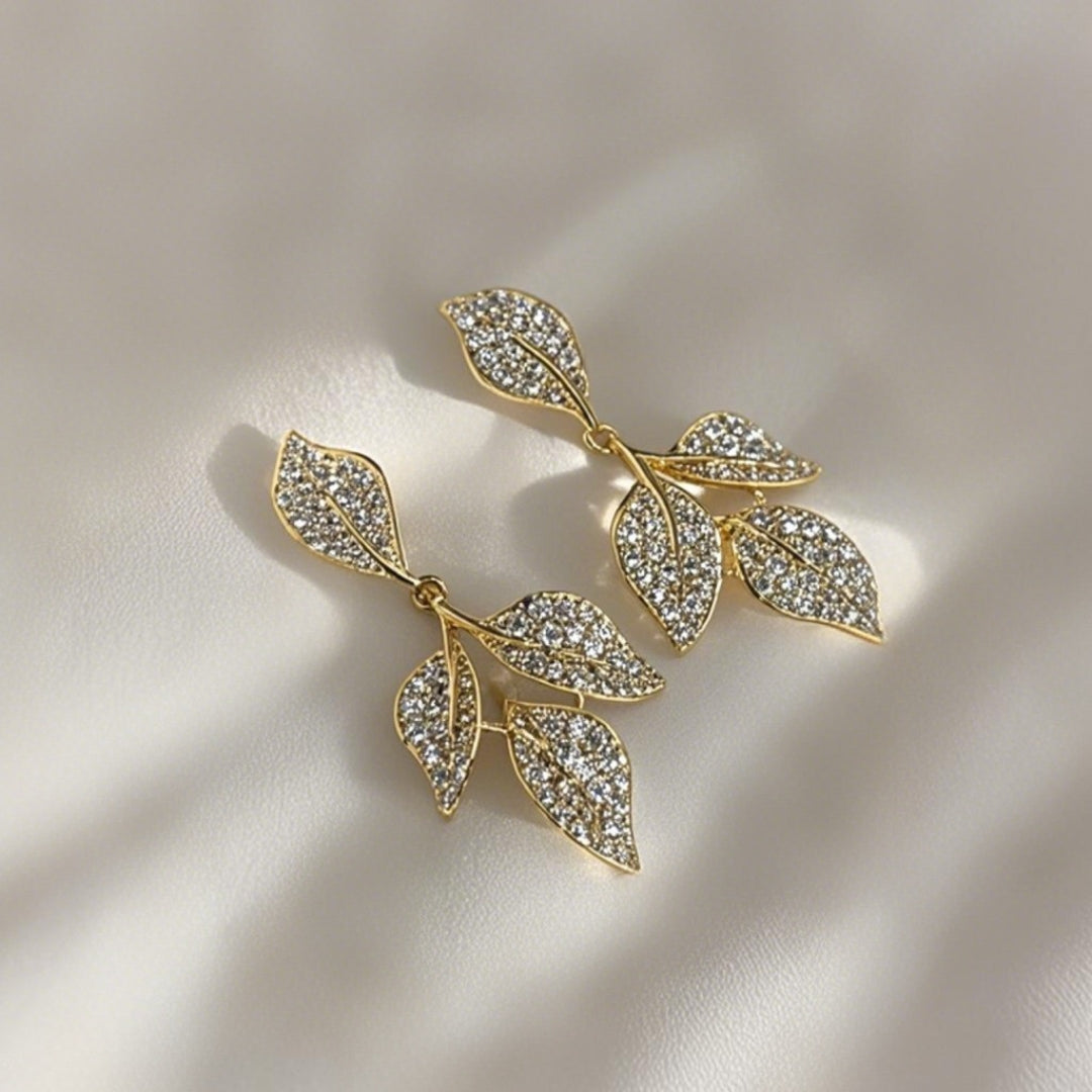 Golden Dewdrop Leaf Earrings