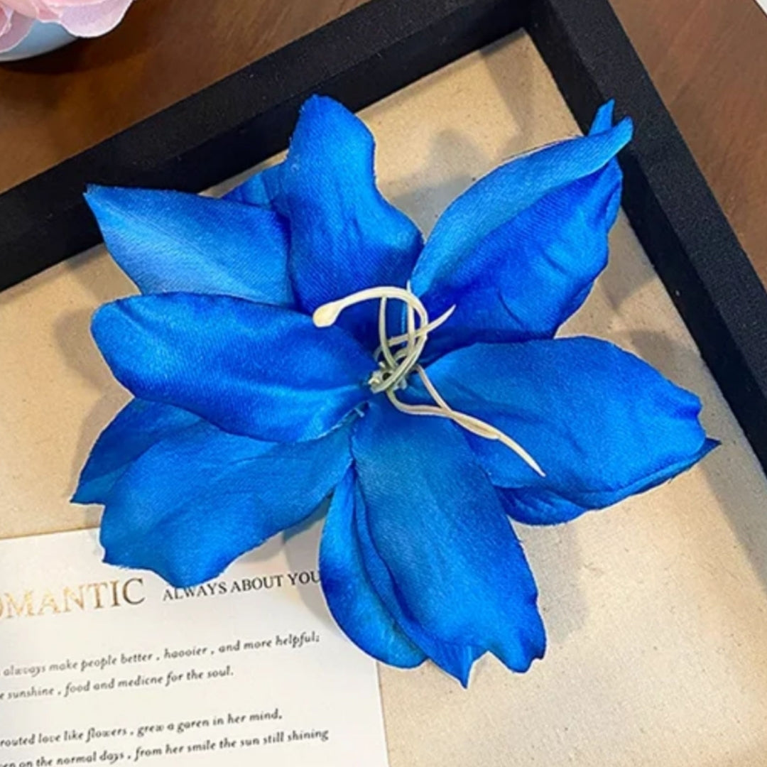 The Blue Lily Clip