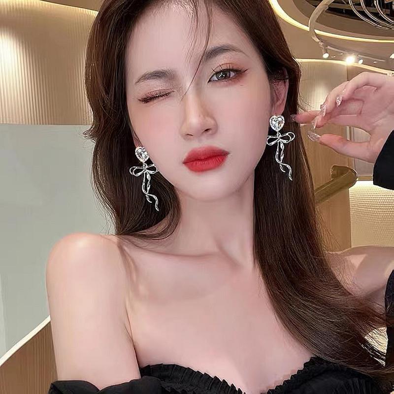 Rhinestone Sweetheart Bow Earrings