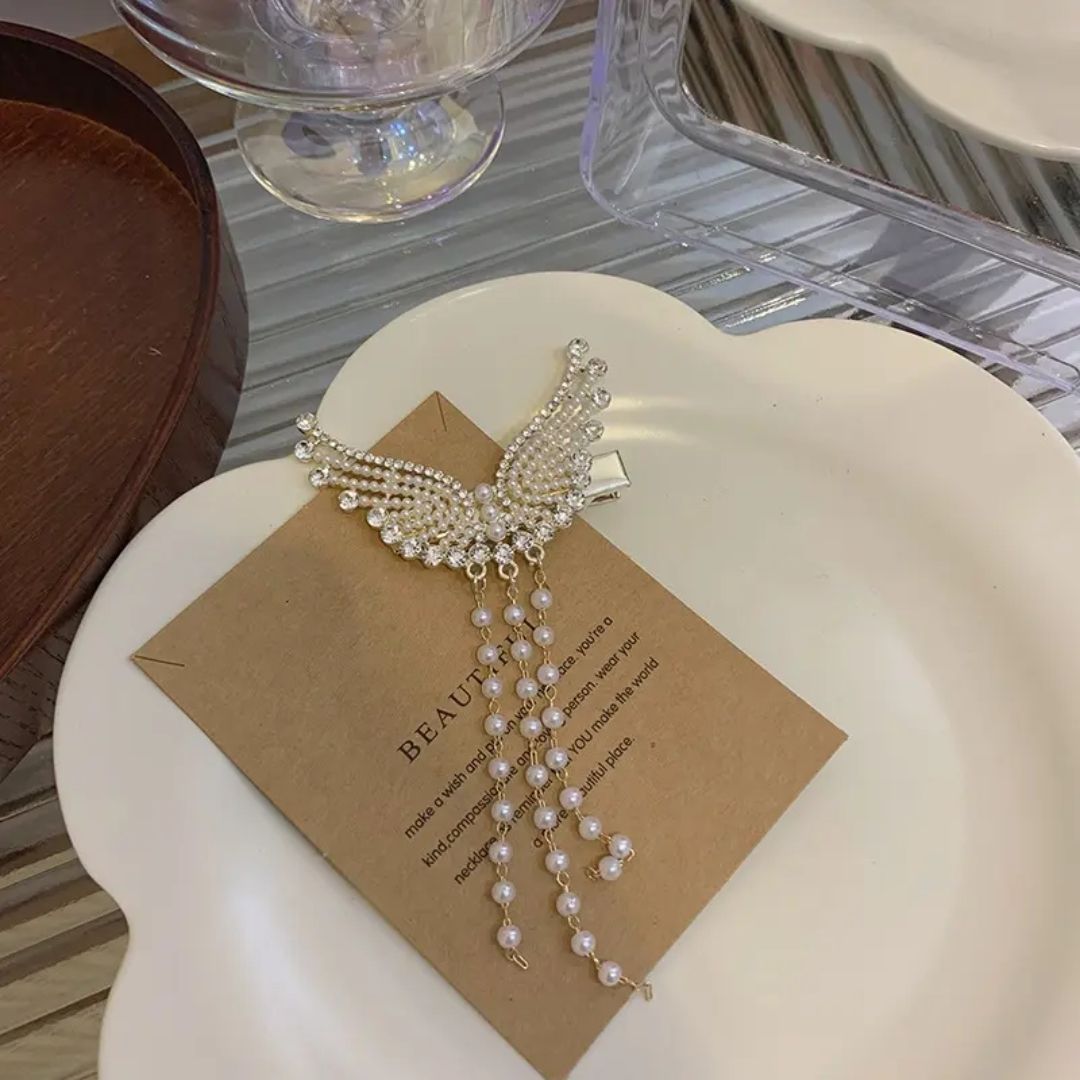 Pearl Wings Hair Claw clip