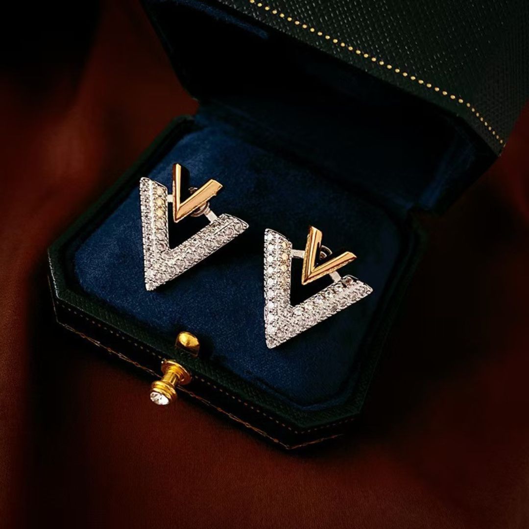 Victorious V-Studs Earrings