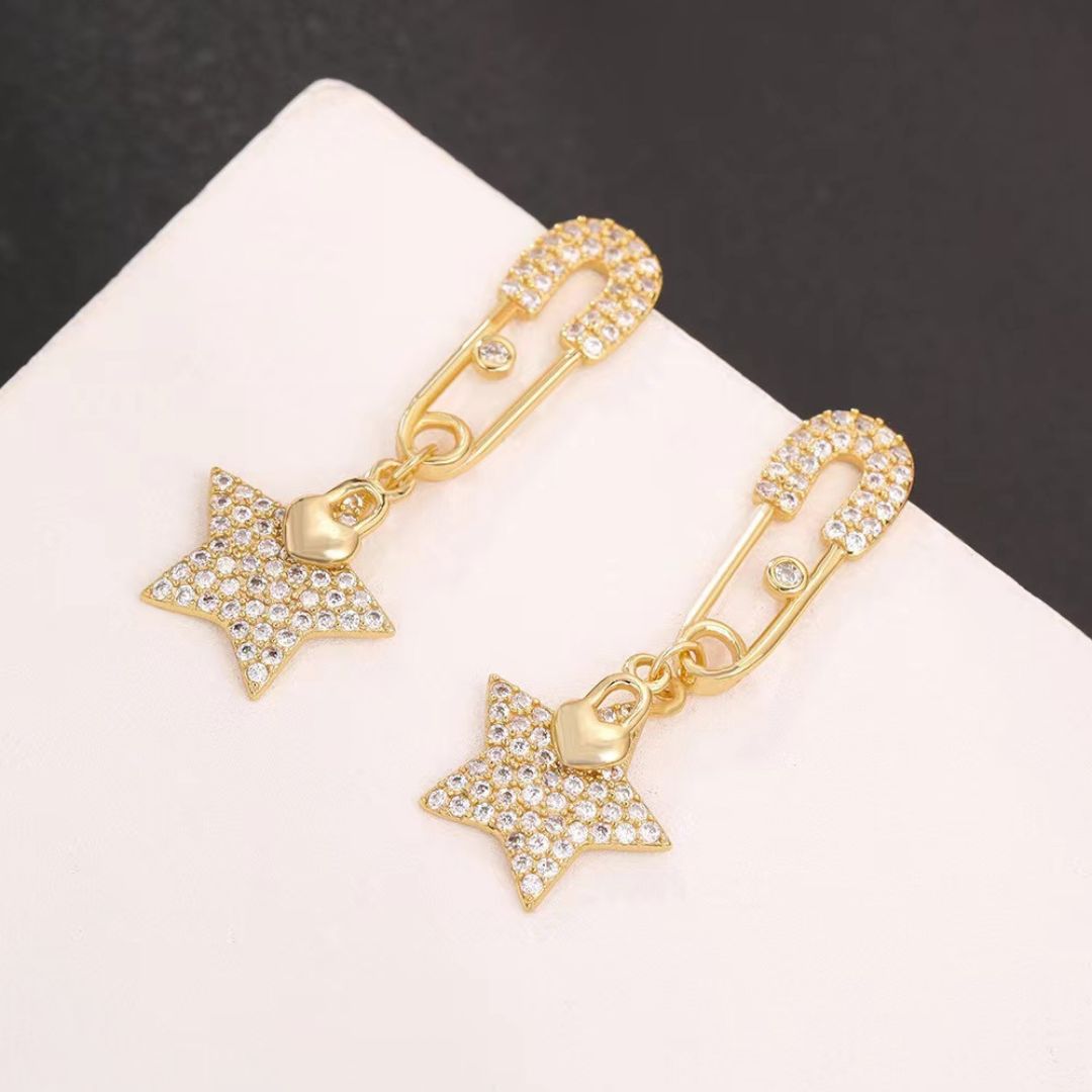 Pinpoint Starlet Earrings