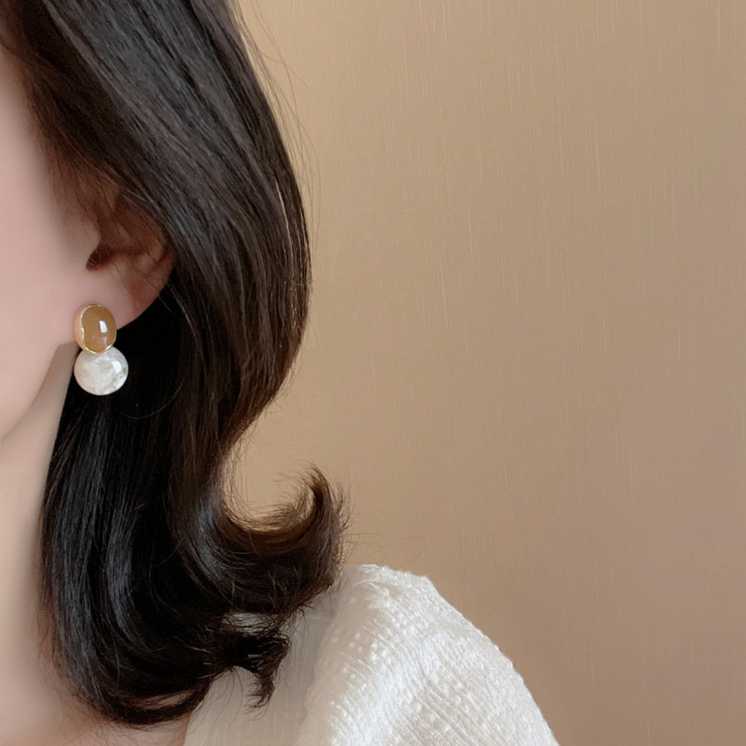 CheerPearl Stud Earrings