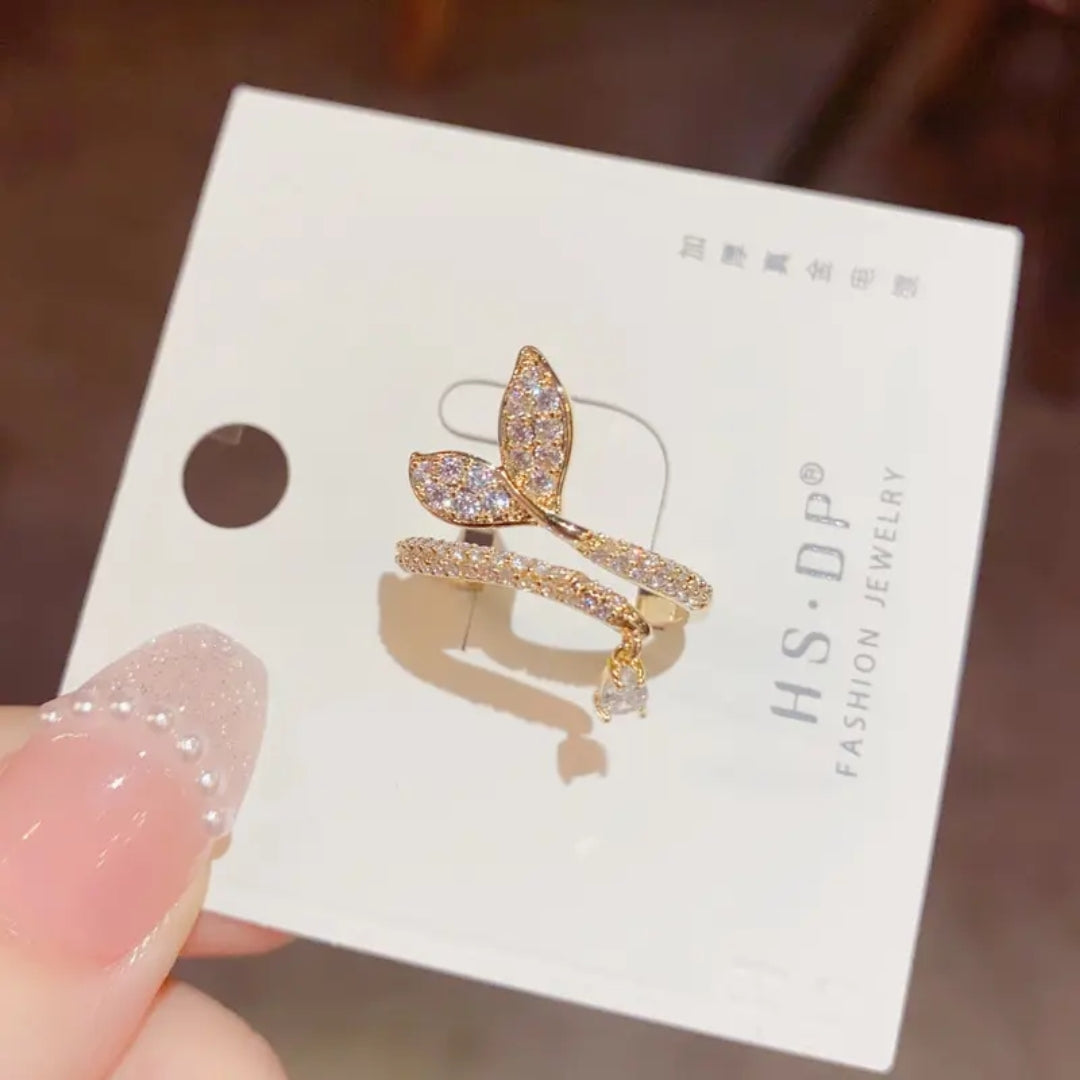 Coiled Radiance Ring