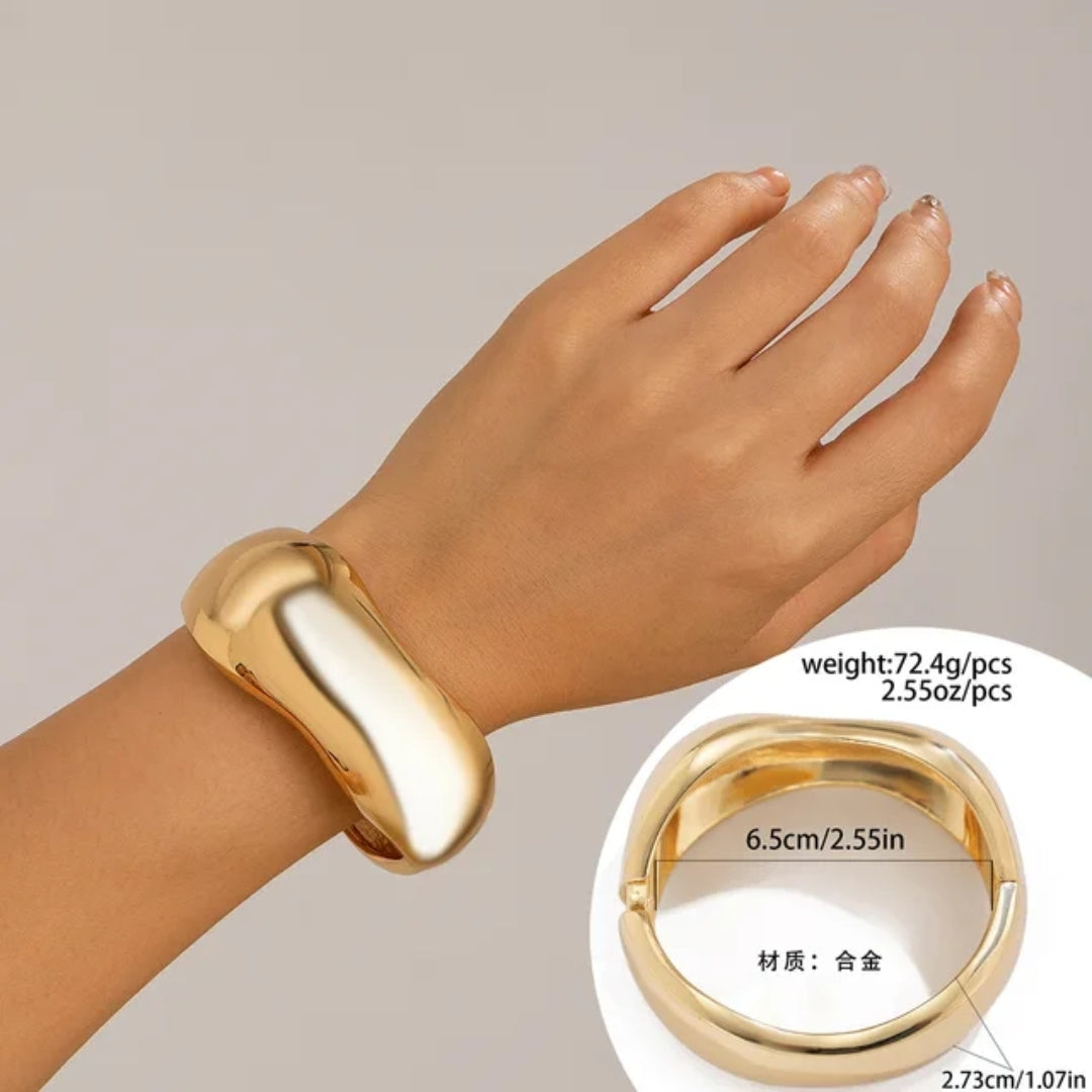 GleamTwirl Bracelet