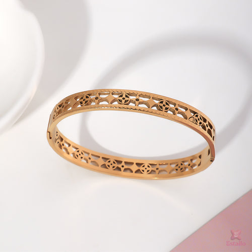 Eterna Lace Cuff Bracelet