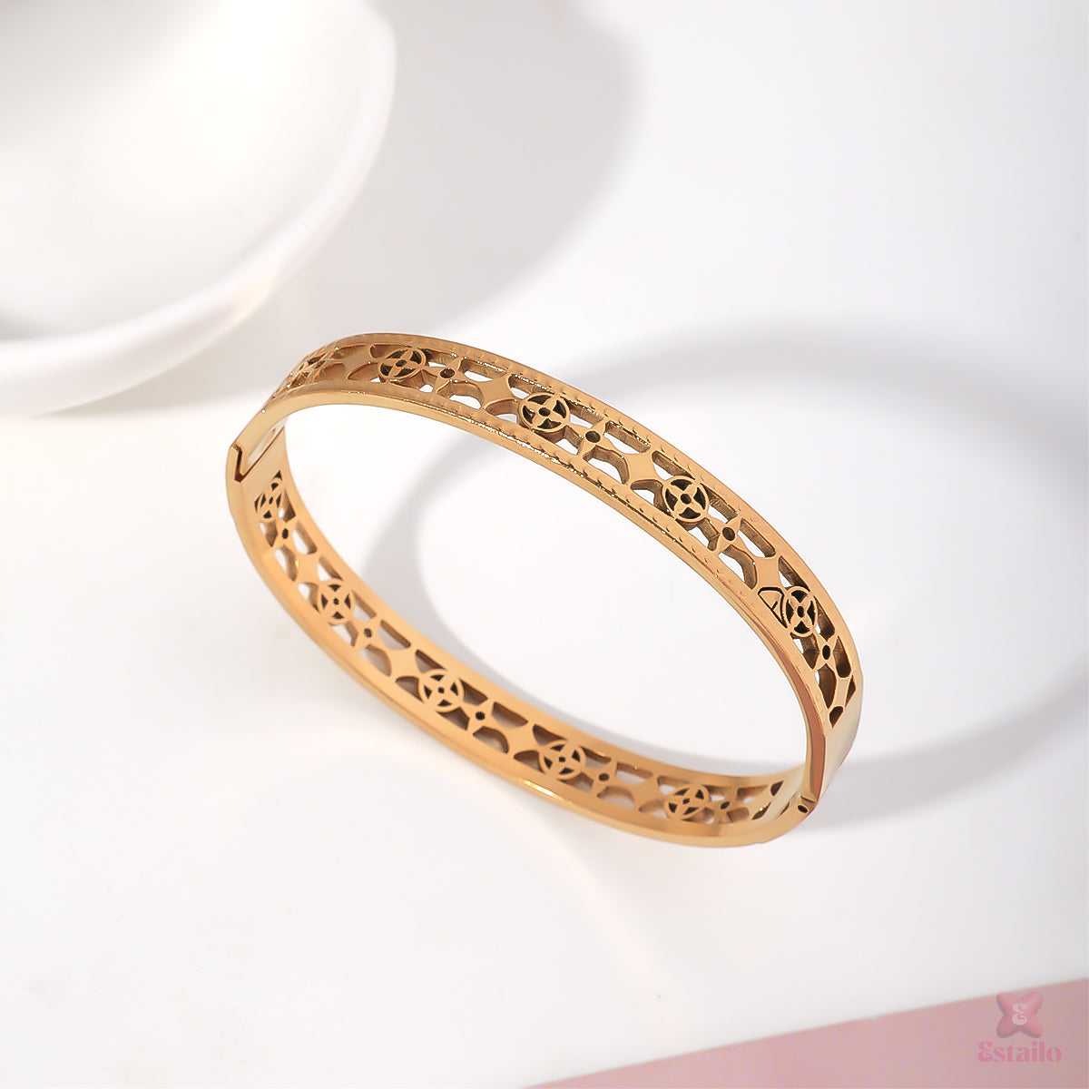 Eterna Lace Cuff Bracelet
