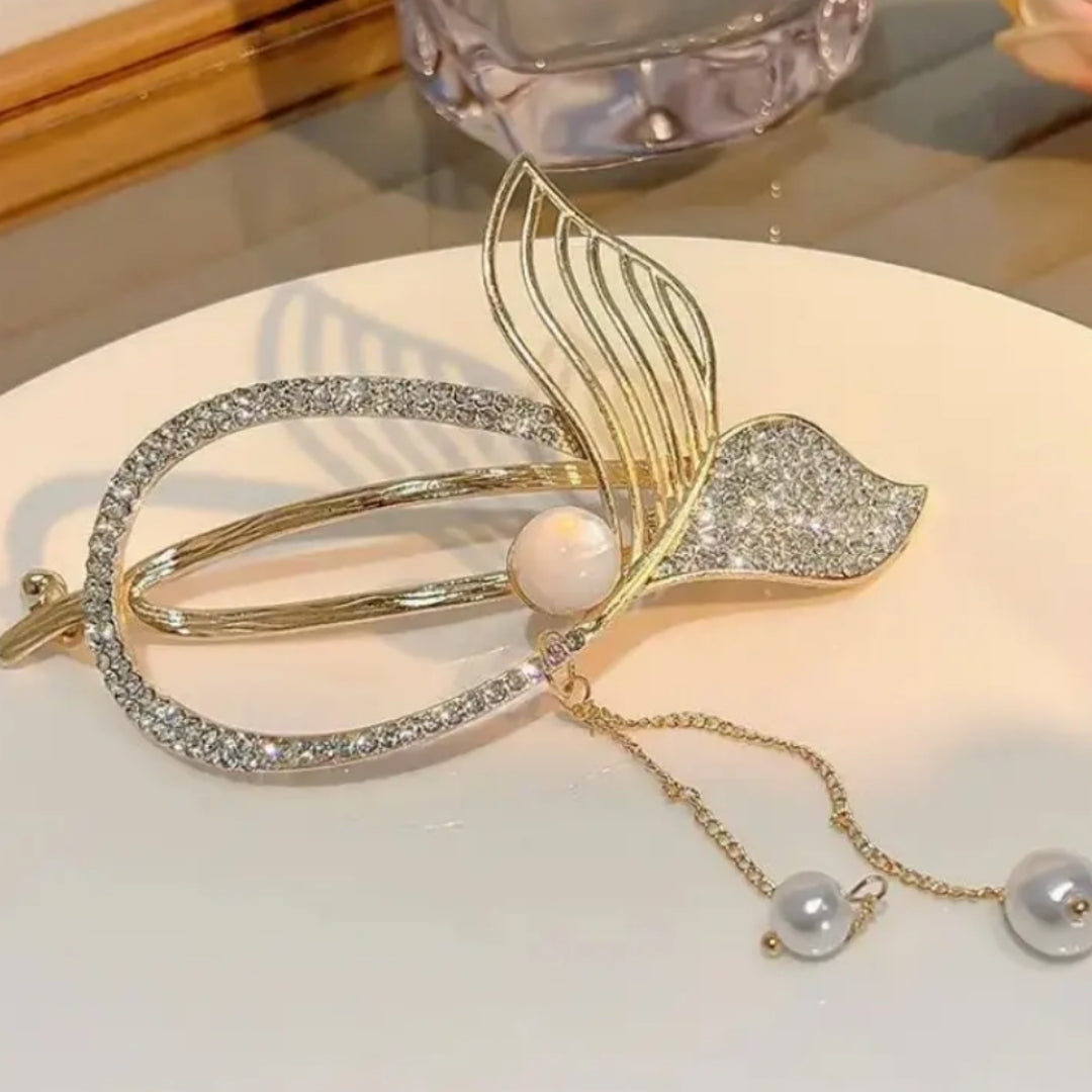 Mermaid's Glimmer Hair Claw