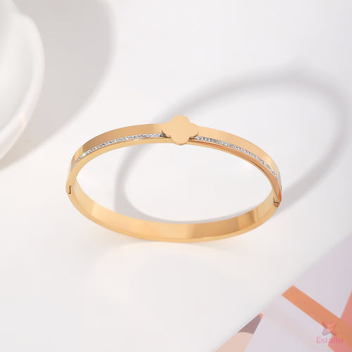 Gilded Clover Bracelet
