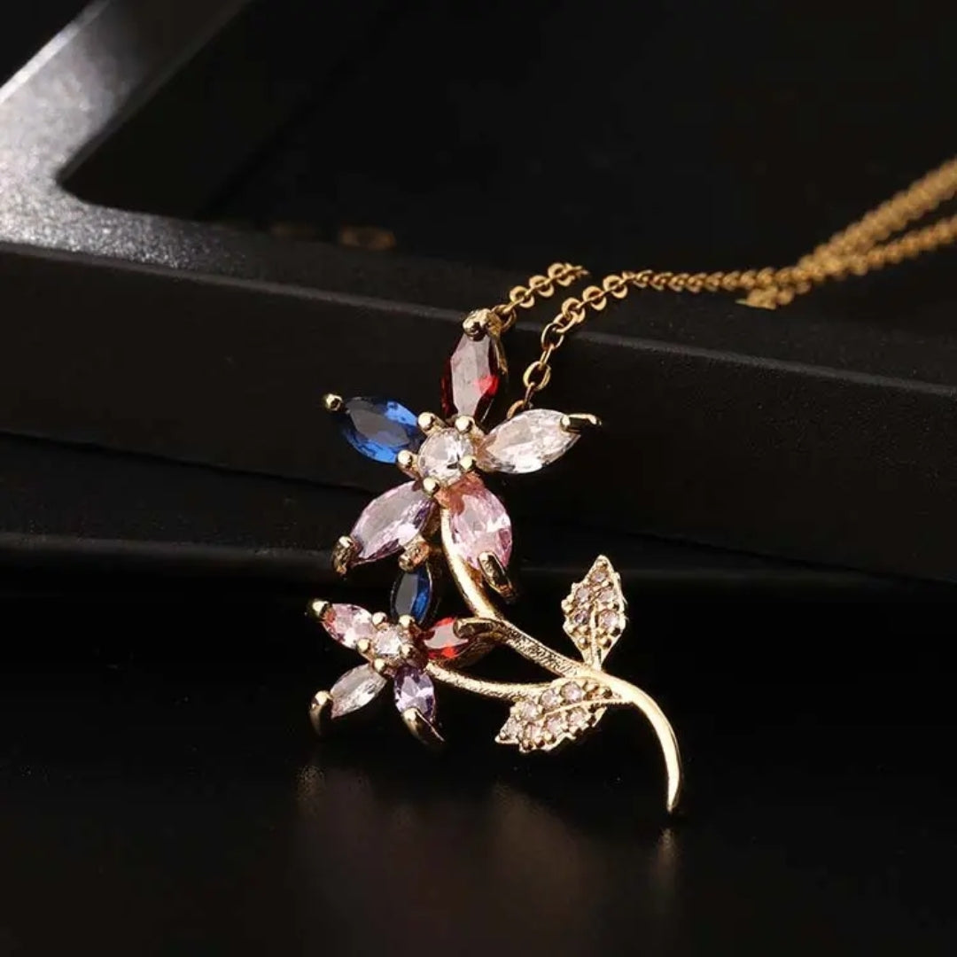 Timeless Clover Necklace