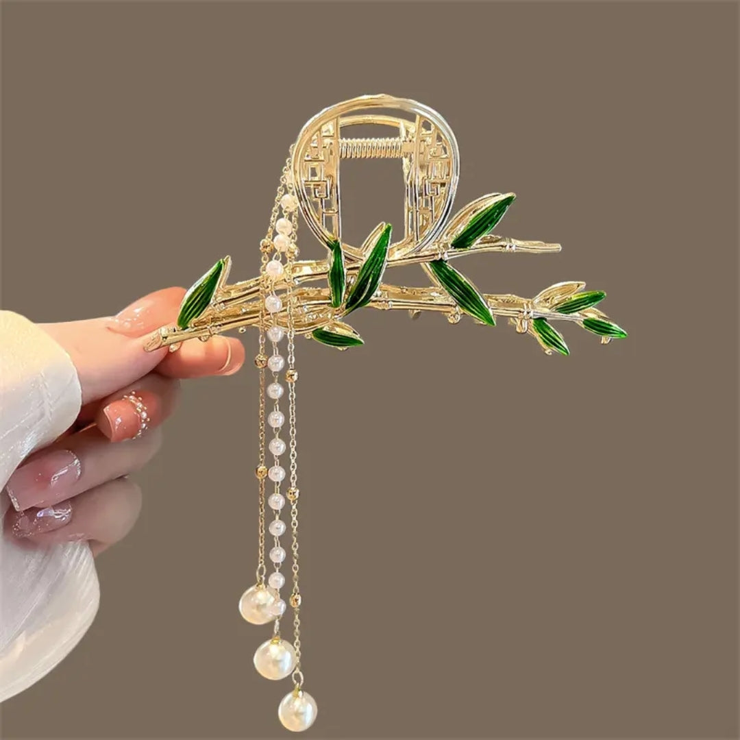Zen Bamboo Claw