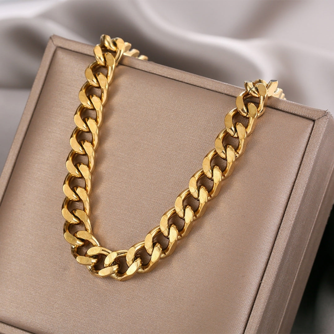 Golden Miami Curb Necklace