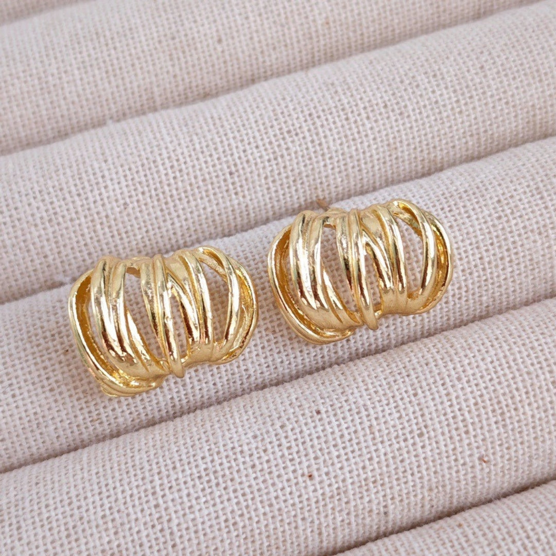 Golden Ripple Studs Earring