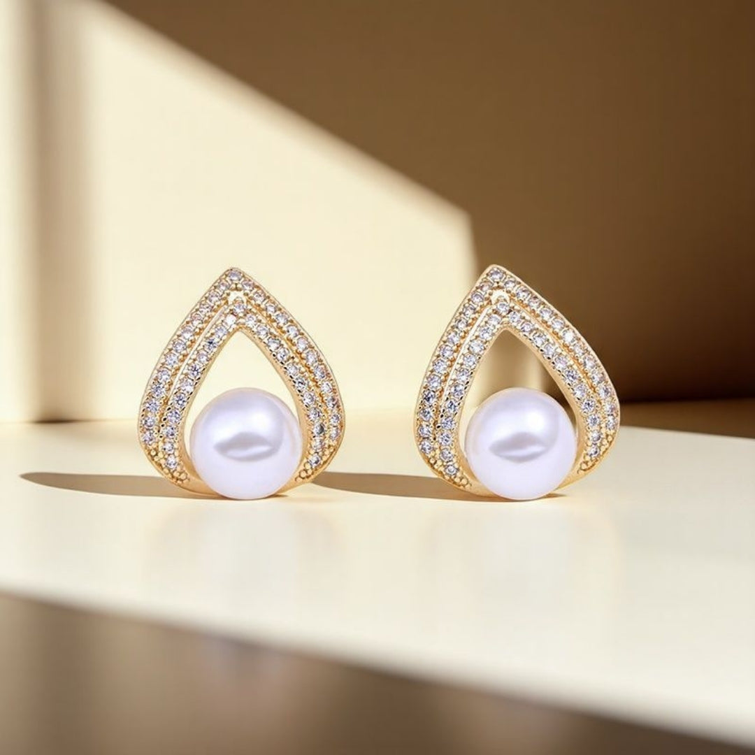 Pearl Teardrop Sparkle Earrings