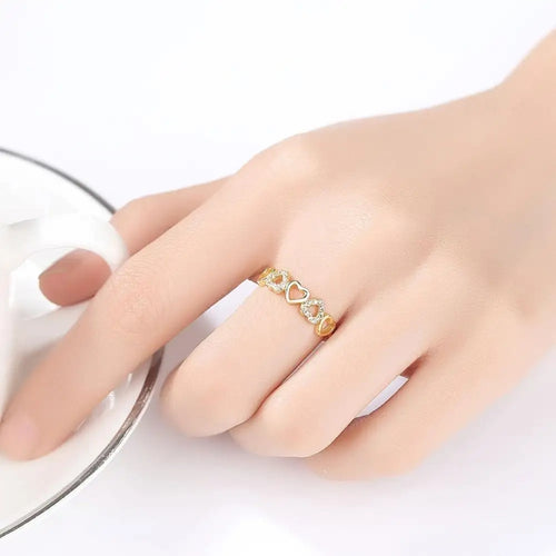 Heartfelt Glimmer Ring