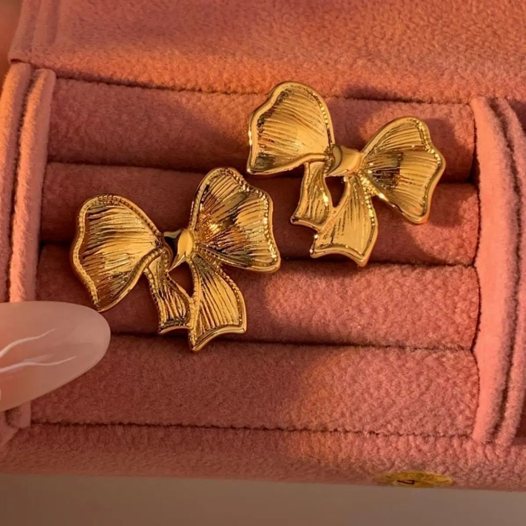Preppy Bow Earrings