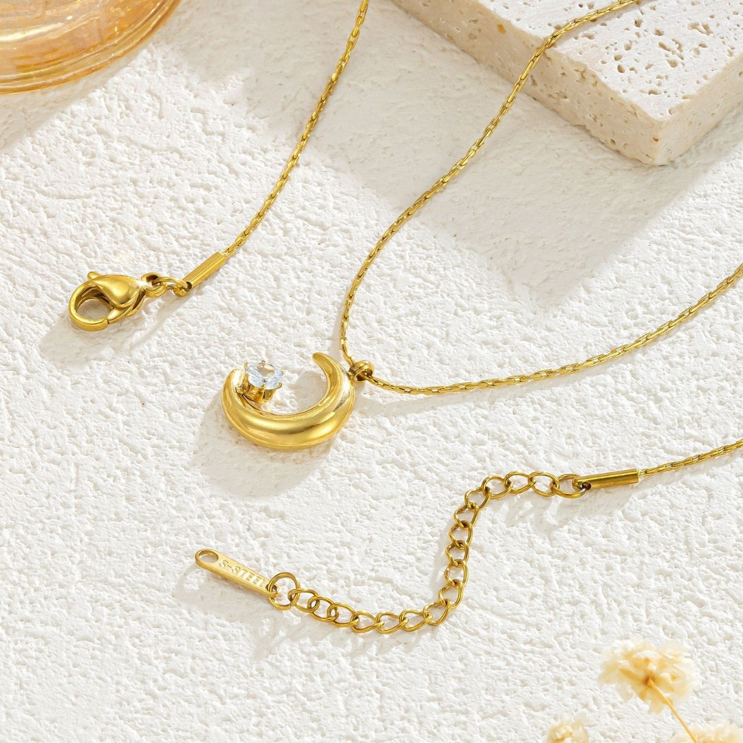 Dainty Moonstone Delight Necklace