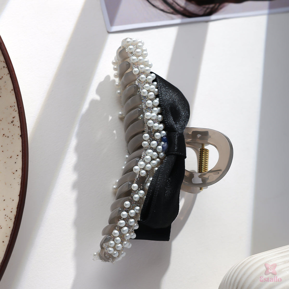 Pearl Noir Claw