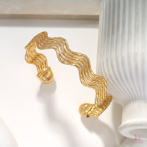 Curly Anti-Tarnish Bracelet