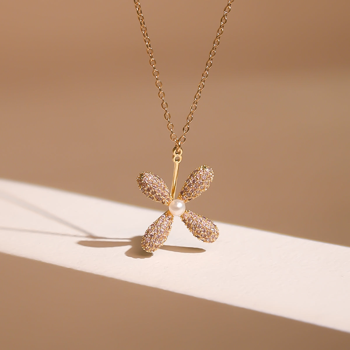 Cosmic Pearl Shine Necklace