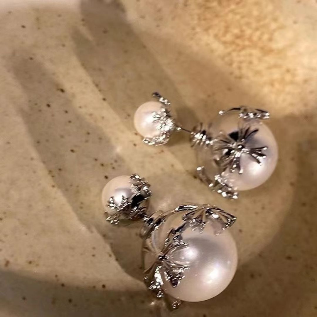 Majestora Luxe Pearl Studs Earrings