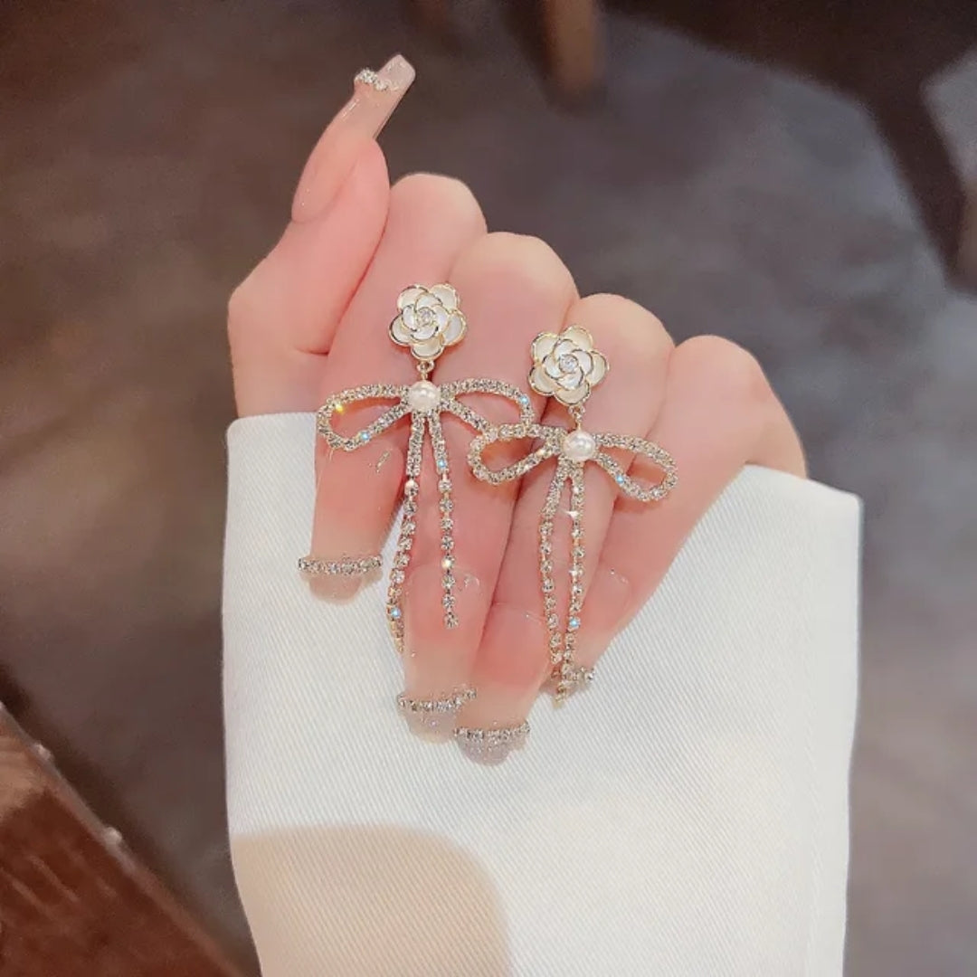 Glamorous Flower Bow Drops Earrings