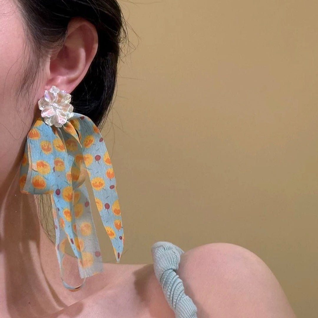 Fleur de Ruban Drops Earrings