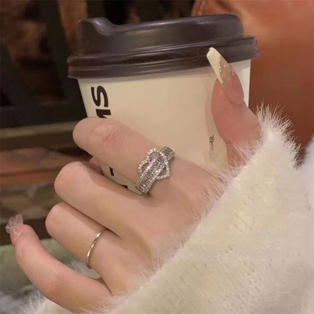 Everlasting Heart Glow Ring