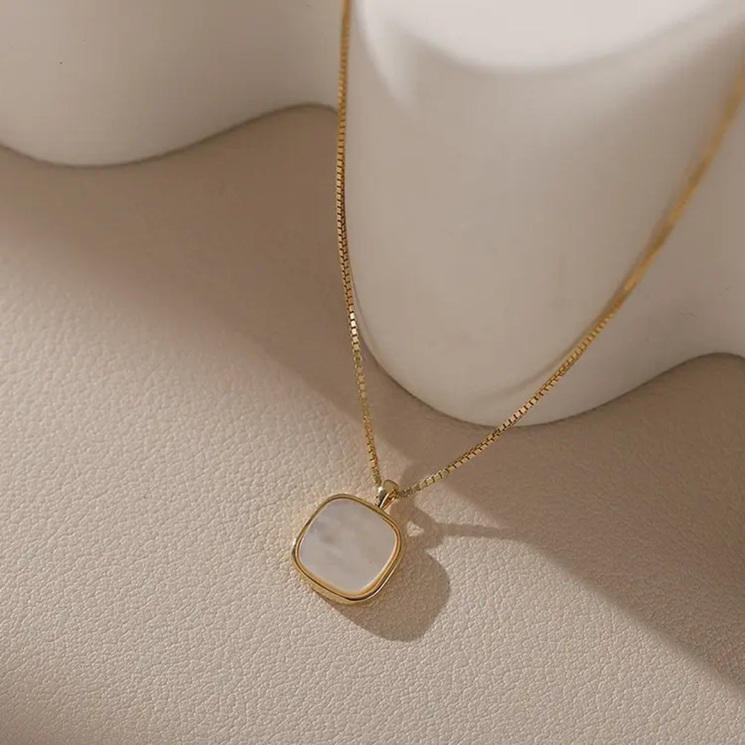 Frost Luxe Pendant