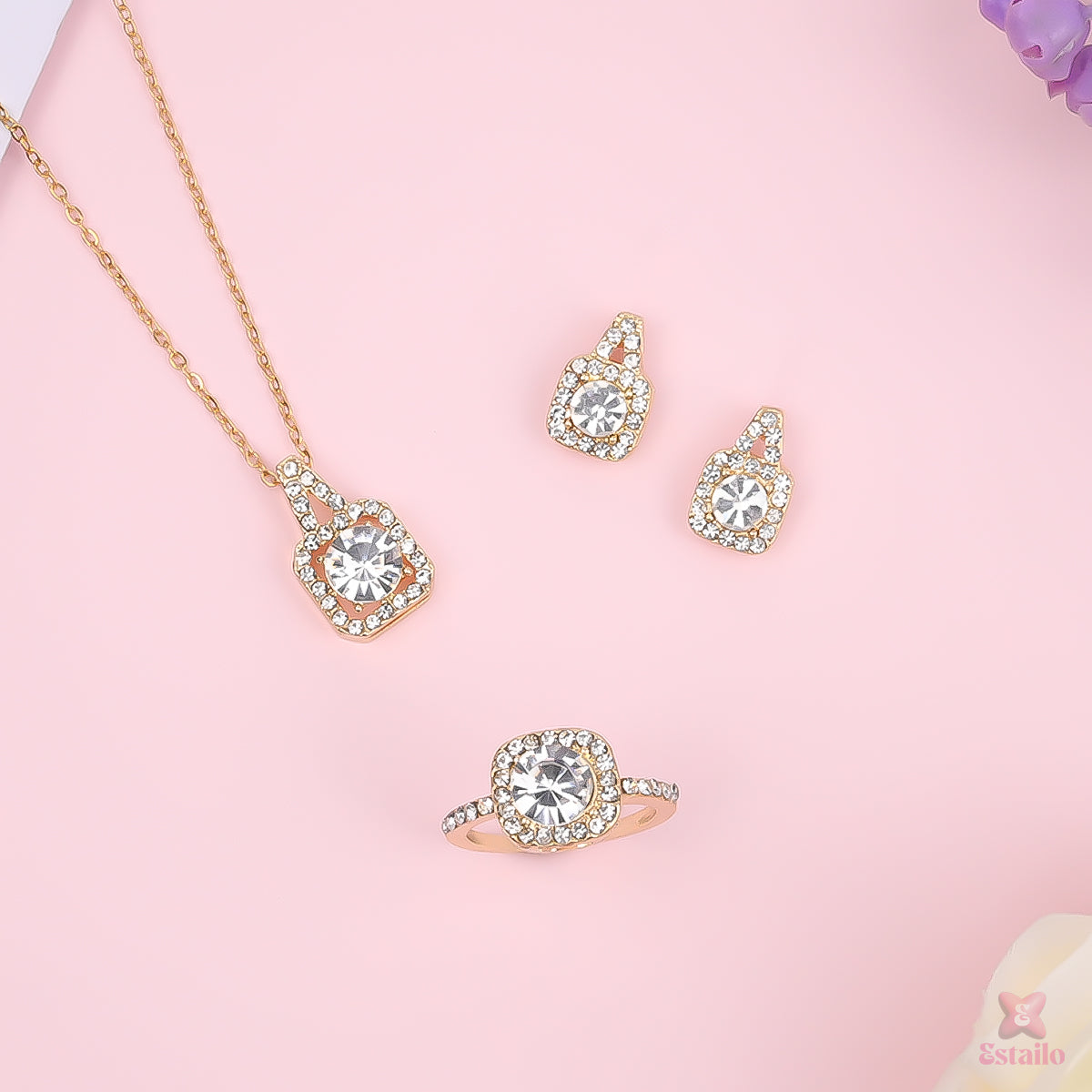 Glamour Gleam Necklace Set
