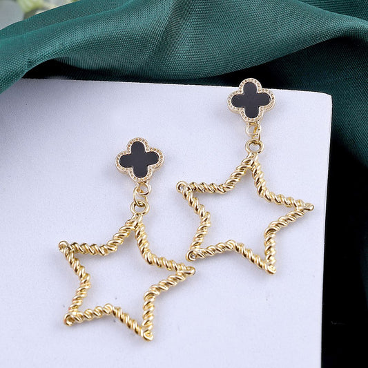 Aim For The Star Gold Earrings