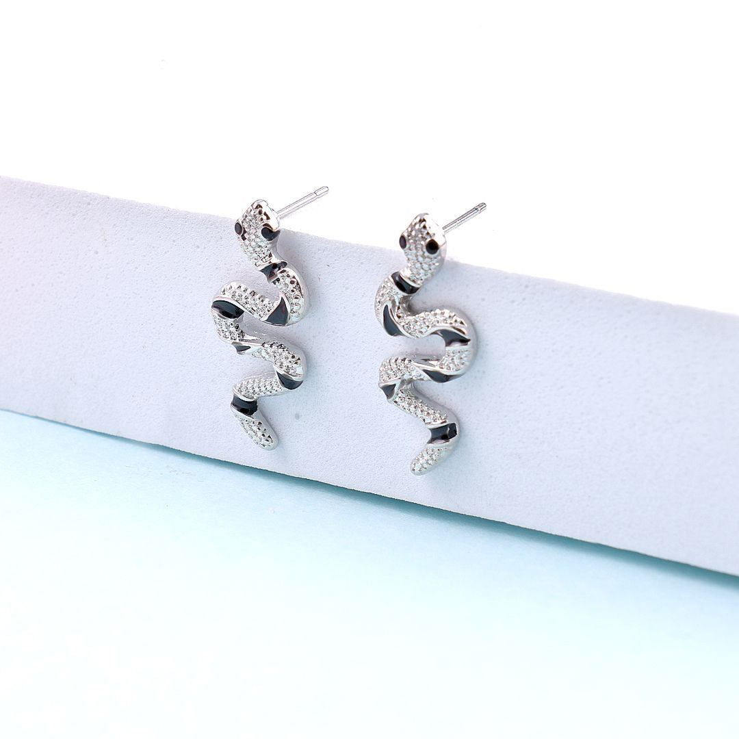 Dainty Chic Snake Earrings