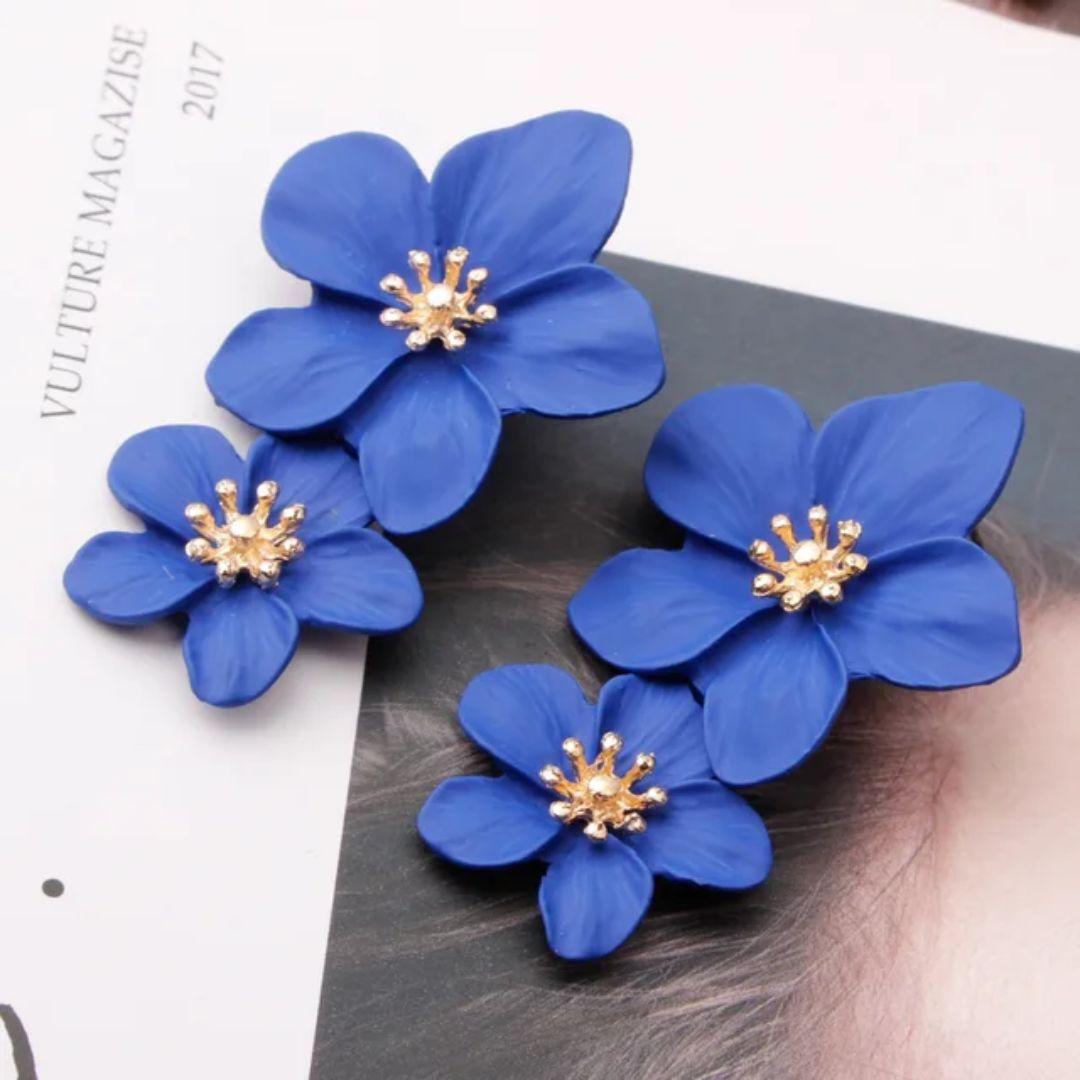 Dewy Bloom Earring