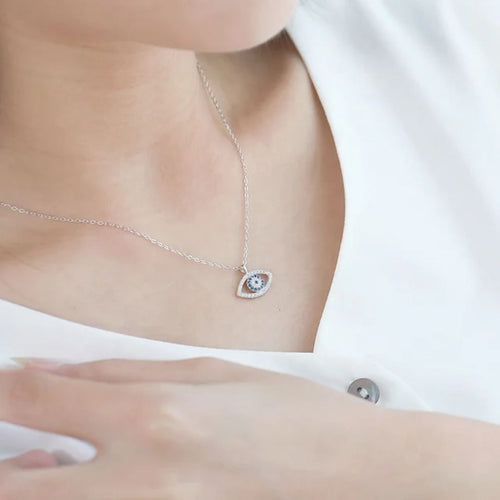 Dazzling Evil eye Neckpiece