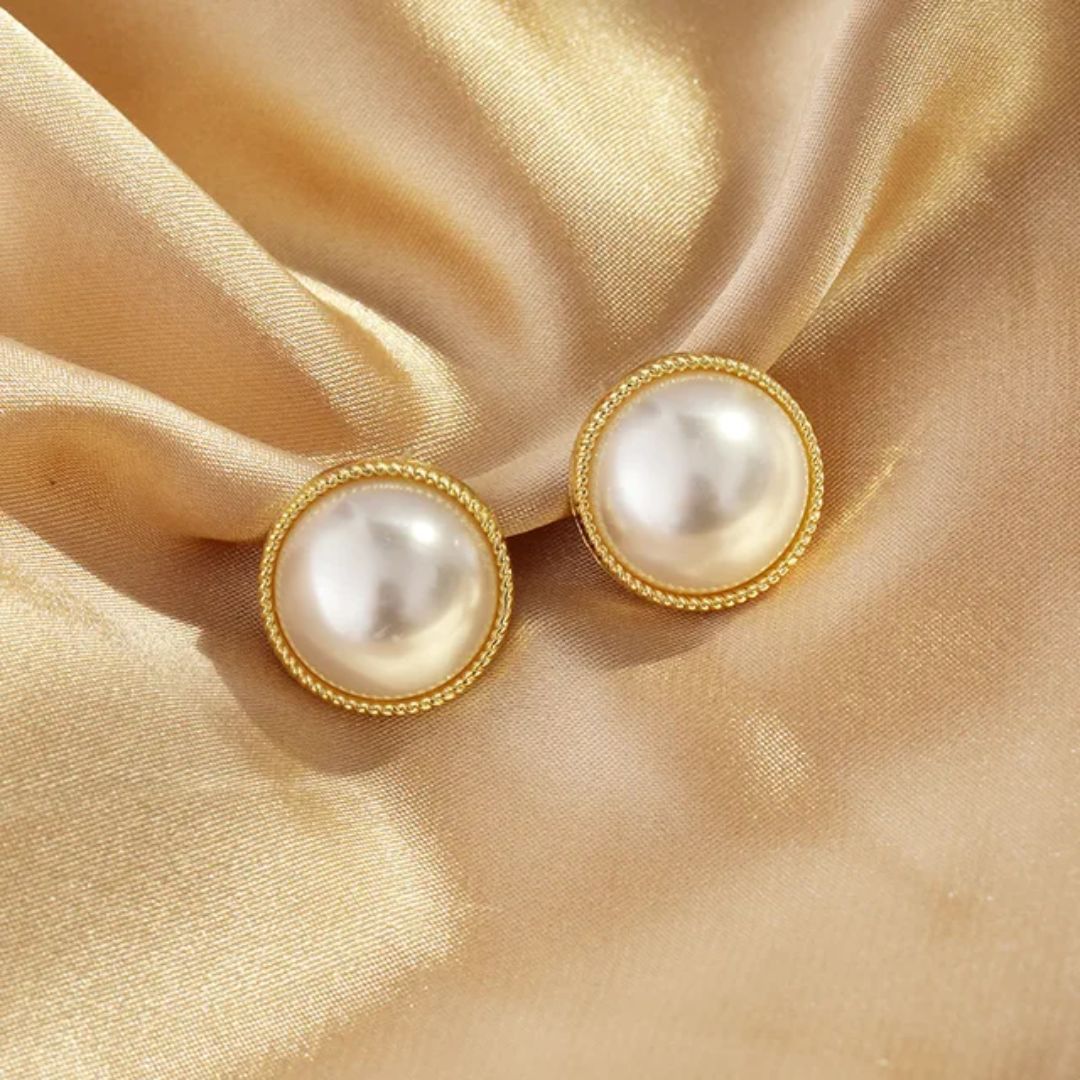 A Pearl Of Wisdom Stud Earrings