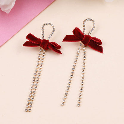 Bling Blogger Bow Chain Earring