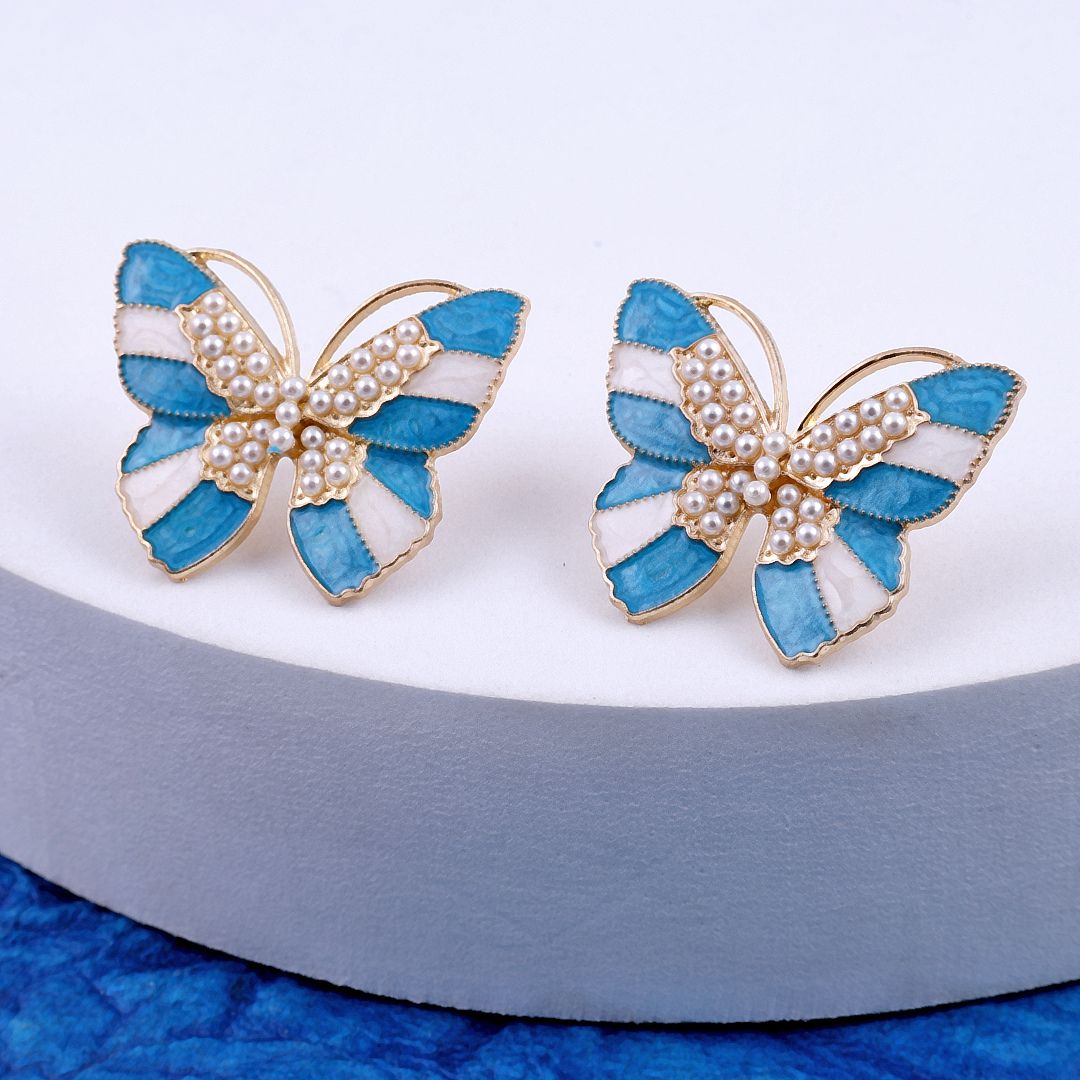 A Pearl Of butterfly Earrings