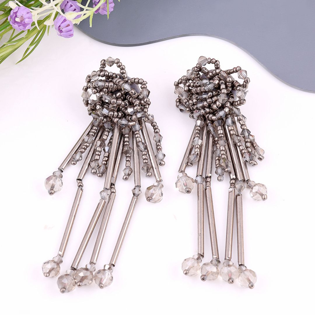 Crystal drop statement earring