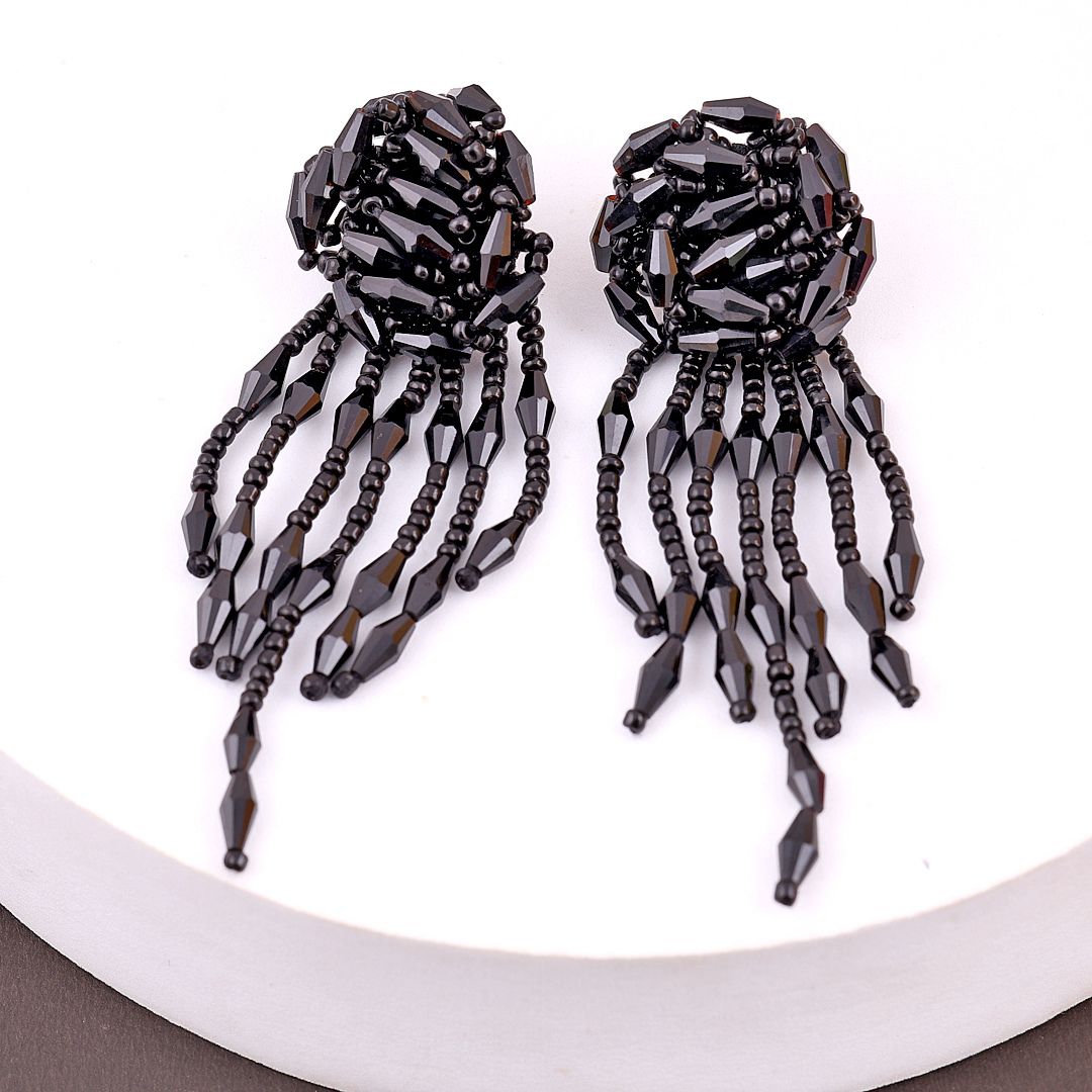 Crystal drop statement earring