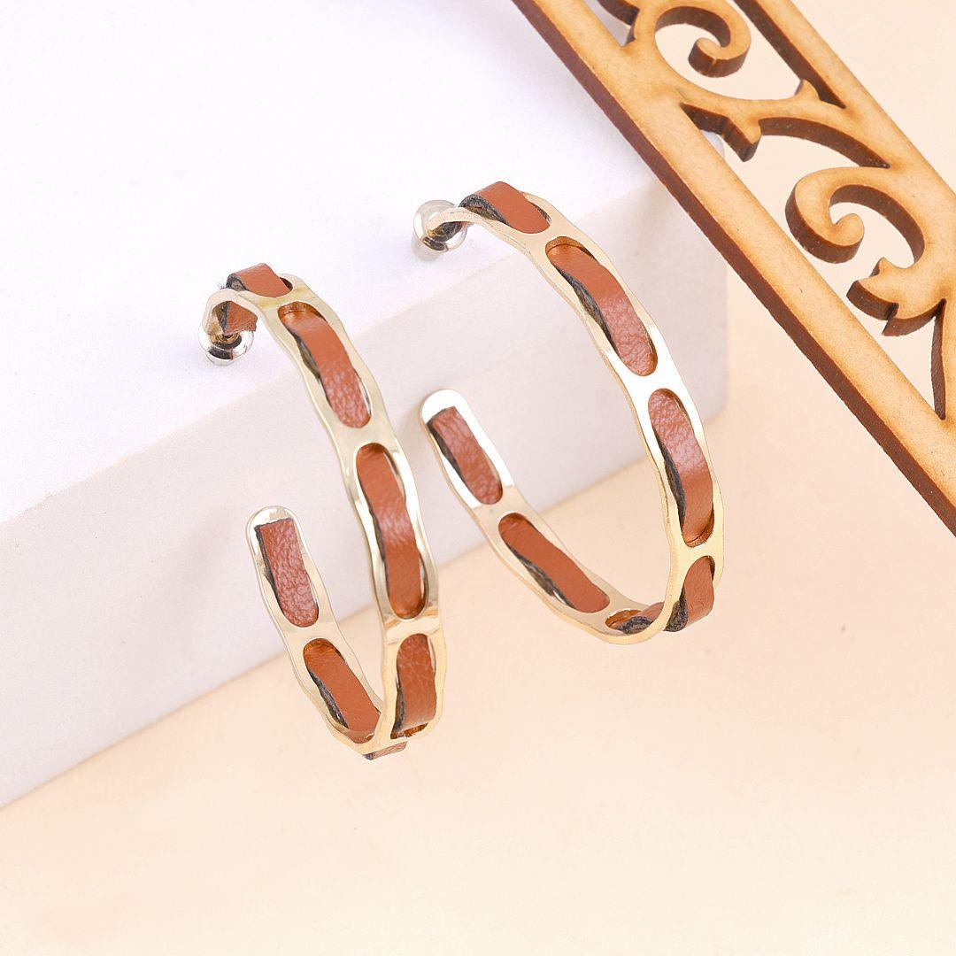 Blind Date Hoop Earrings