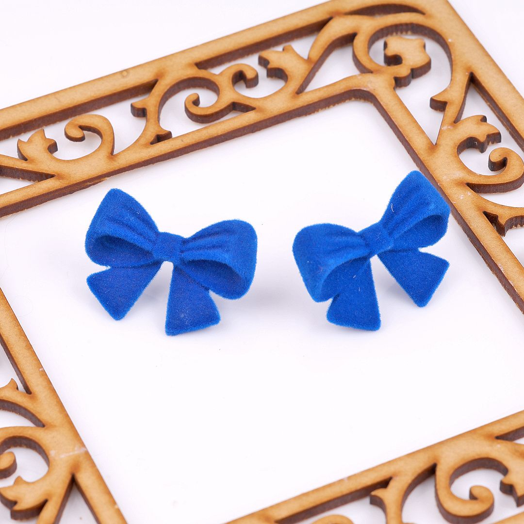 Bling Blogger Bow Earring