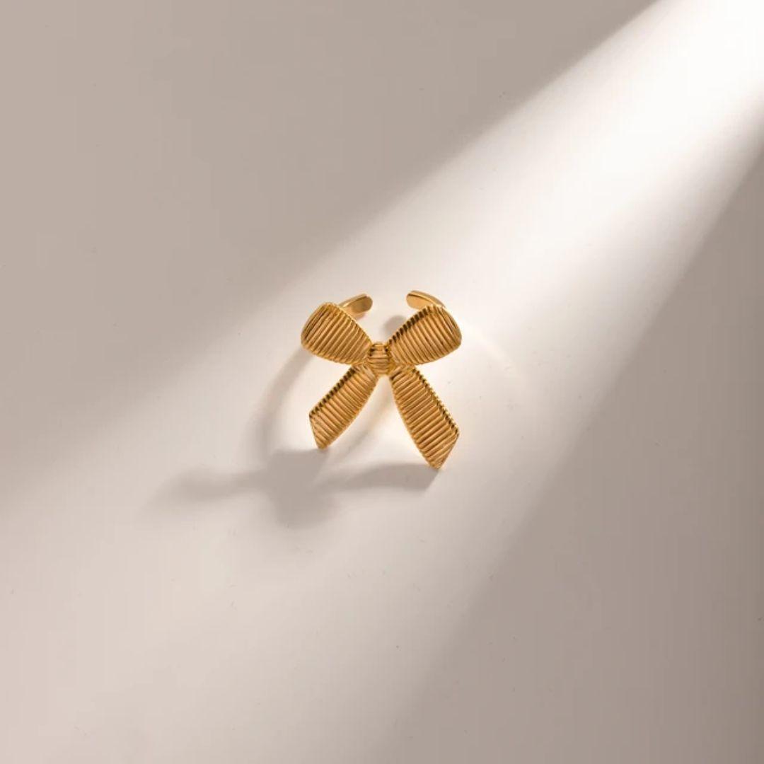 Dream Bow Ring