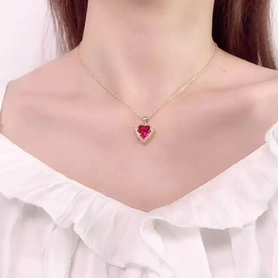 Follow Your Heart Neckpiece