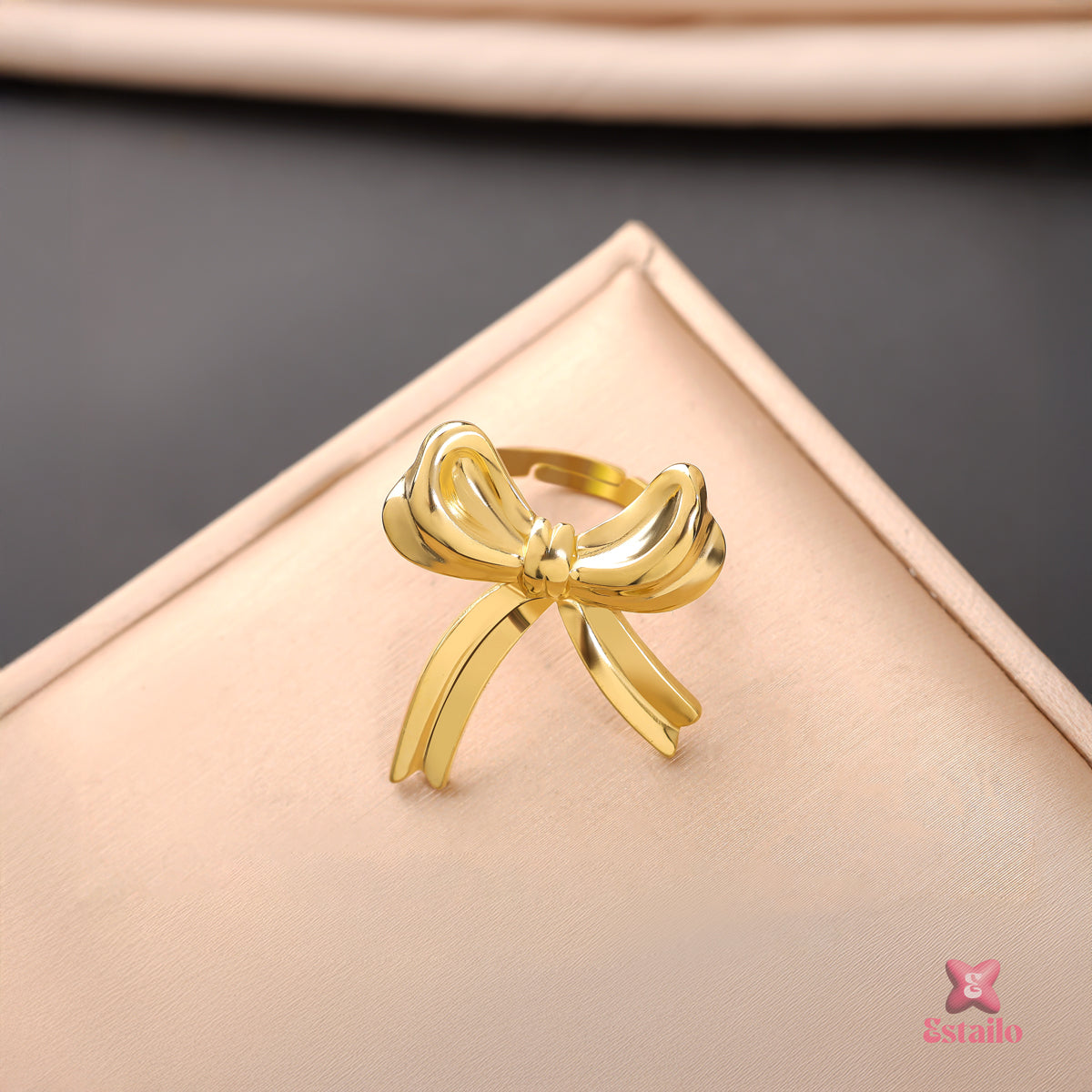 Gilded Knot Ring